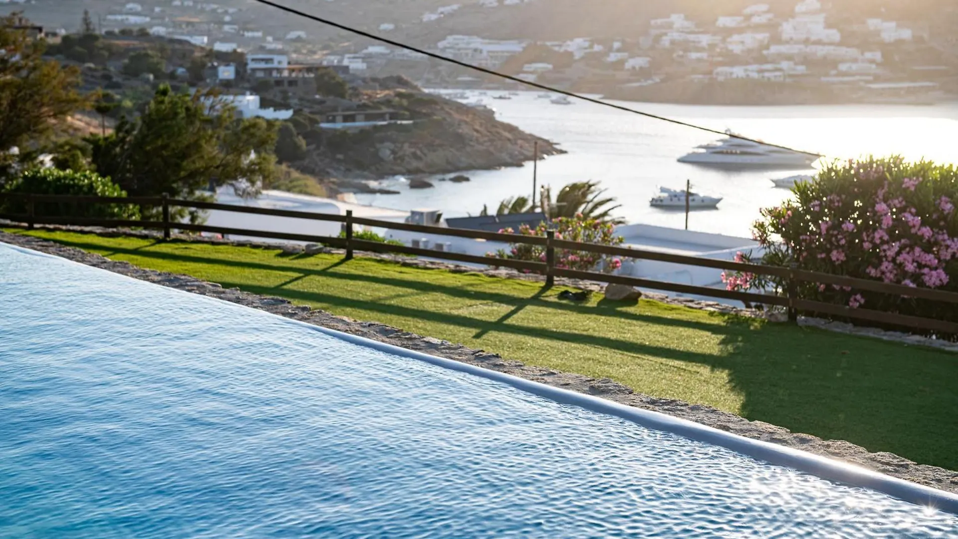 Melangio Villa Private Pool & Sunrise Views - 2024 Renovation Mykonos Town 希腊